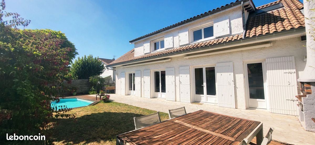 Maison 7 pièces 174 m² · à Bordeaux · 174 m² · 749 000 €