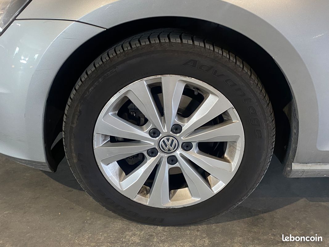 VOLKSWAGEN Golf 1.4 140ch Confortline - Radar de recul - Bluetooth (image 31)