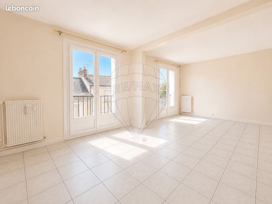 Appartement 6 pièces 120 m² · à Senlis · 120 m² · 250 000 €