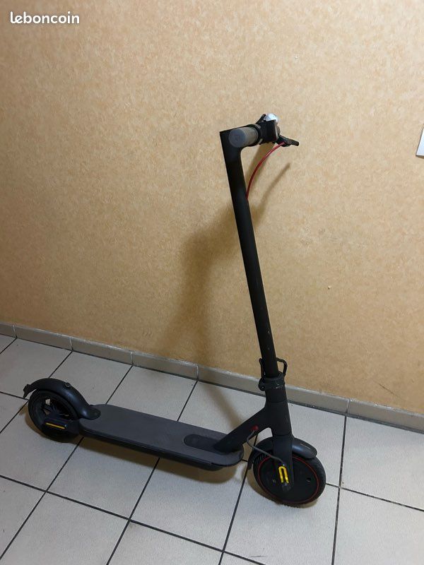 Trottinette électrique Xiaomi, M365 (image 1)