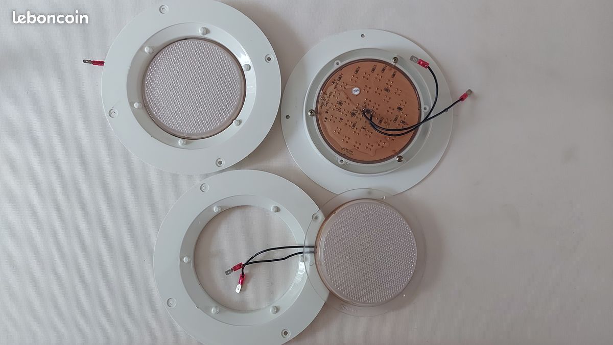 Eclairages Leds 12/24V Dyrelux étanches (image 1)