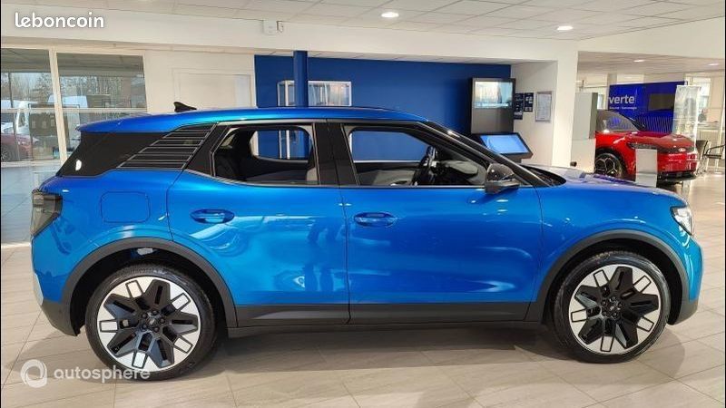 Ford Explorer 286ch Extended Range 77kWh Pack Premium RWD (image 4)