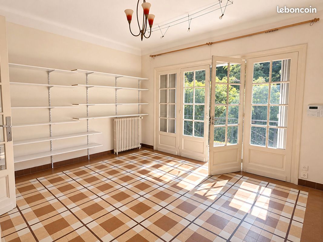 Maison 7 pièces 176 m² · à Carcassonne · 176 m² · 139 000 €