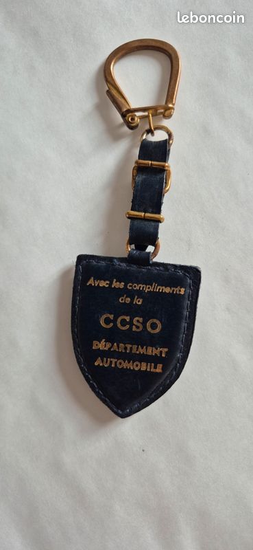 Porte-clés automobile cuir Peugeot (image 2)