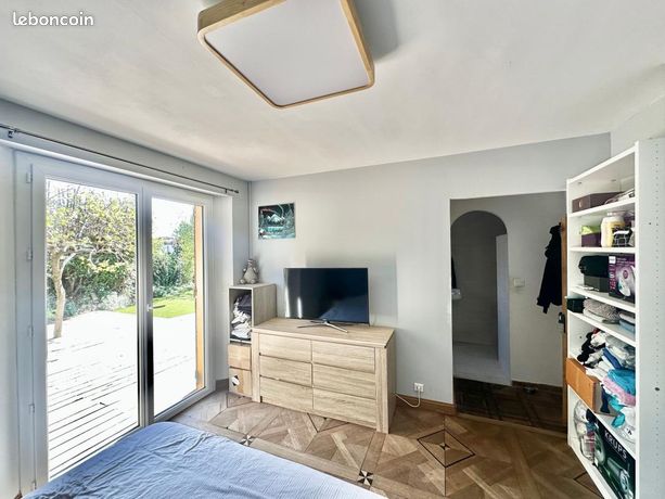 Villa 4 pièces 143 m² — 13