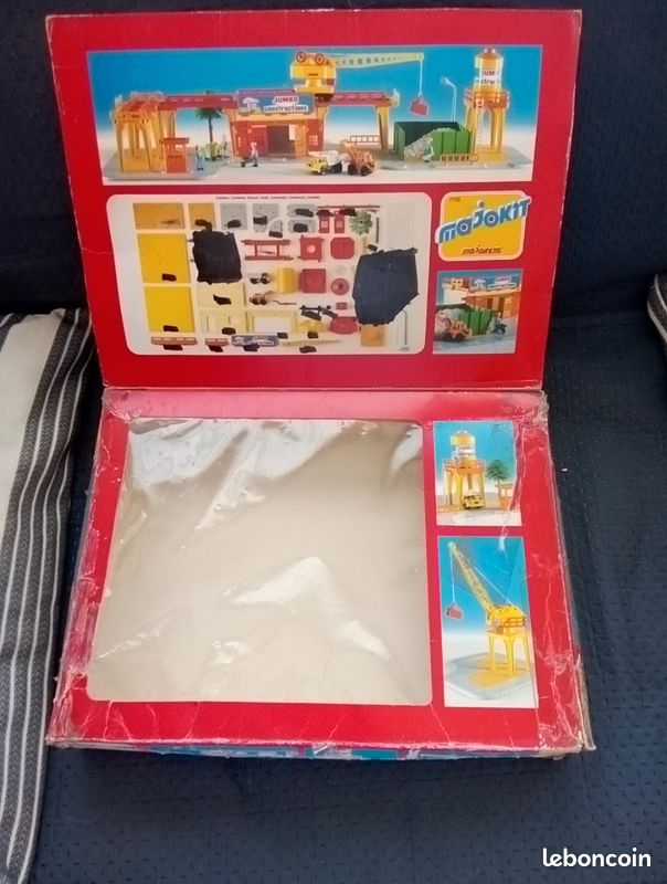 Majorette Majokit Boîte 770 - Lot De Pièces Et Accessoires - Incomplet (sans Voitures)