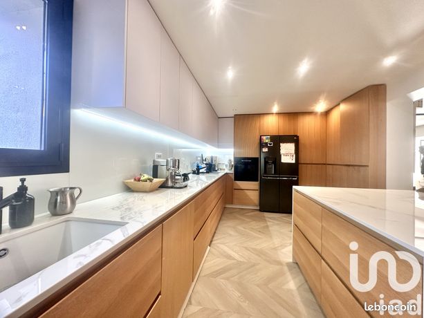 Maison 5 pièces 147 m²
