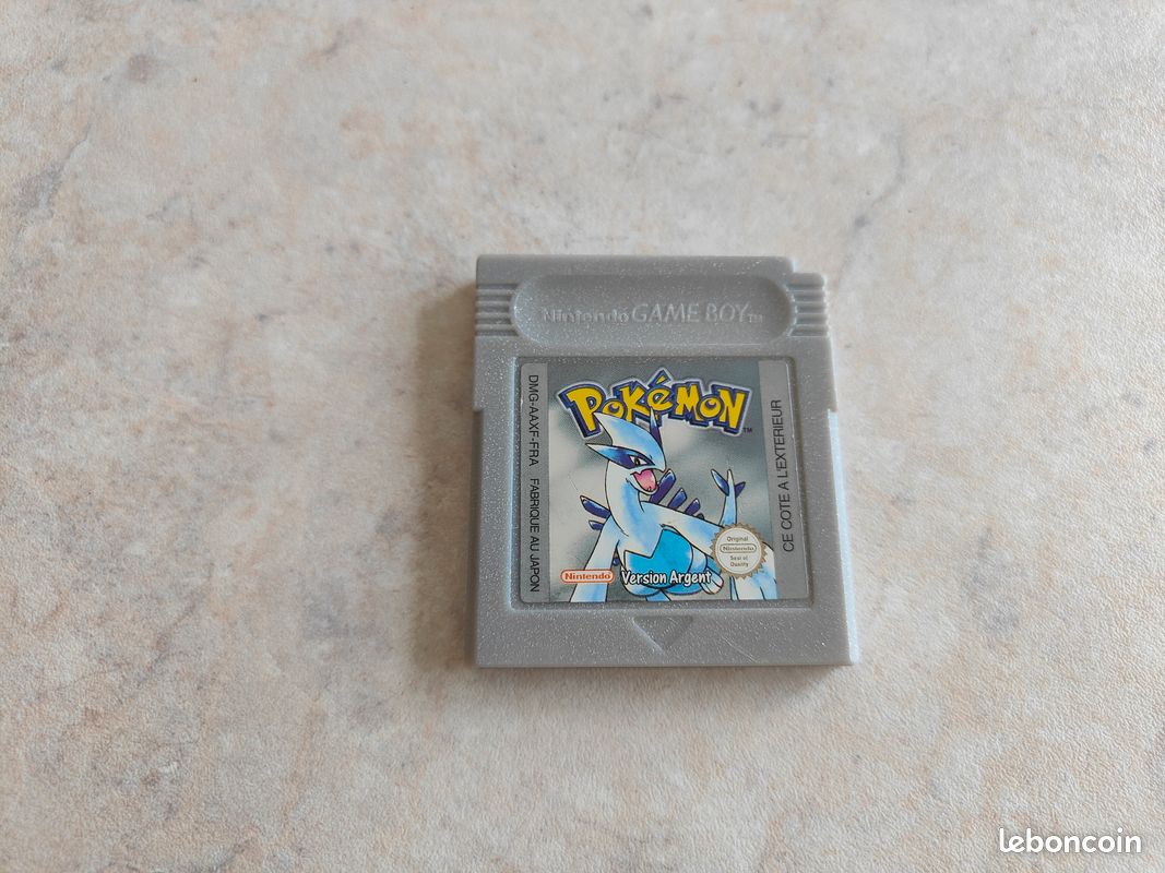 [VENDU] GameBoy Color - Pokémon version Argent (image 1)