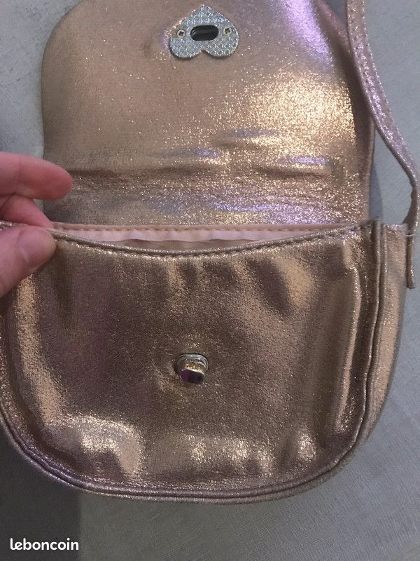 NB92-Lot de 2 sacs et d’un porte monnaie Reine des Neiges H&M (image 9)