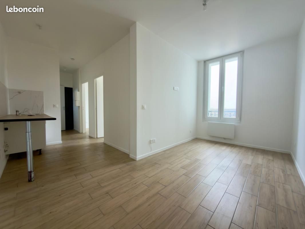 Appartement 3 pièces 35 m² · à Épinay-sur-Seine · 35 m² · 845 €/mois