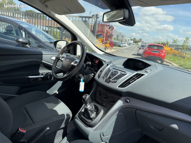 Ford C-MAX 1.6 TDCI 95CH FAP TREND (image 8)