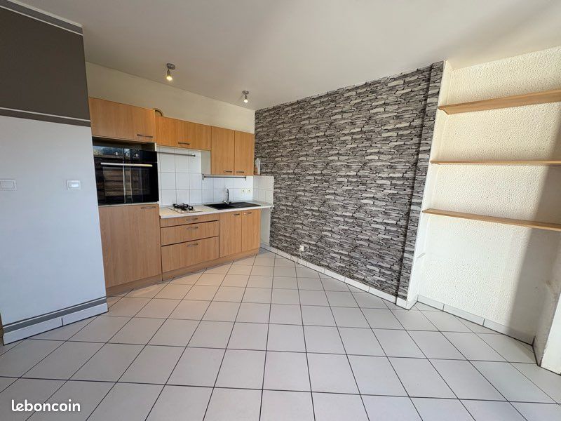 Appartement 2 pièces 40 m² · à Villard-Bonnot · 40 m² · 600 €