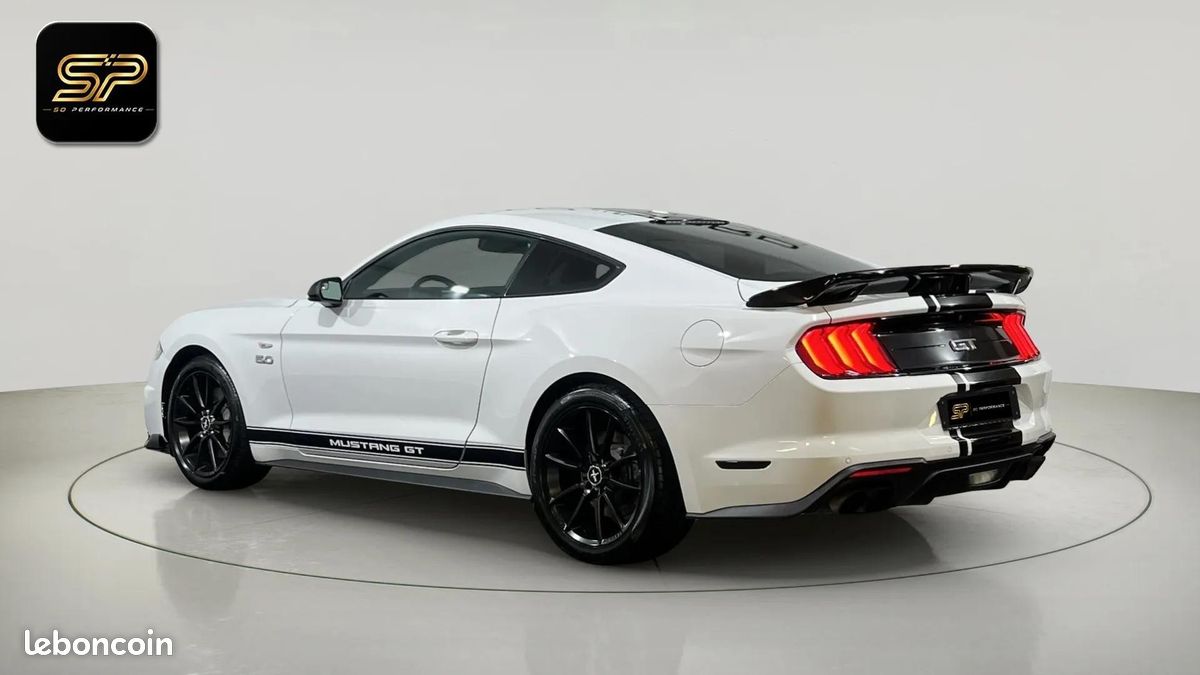 FORD Mustang Shelby 5.0 V8 * Boîte Manuelle * Performance Pack * Échappement à Clapets (image 4)