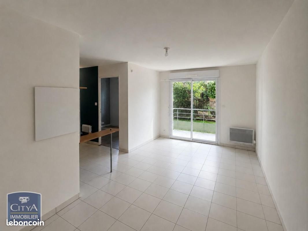 Appartement 2 pièces 38 m² · à Brest · 38 m² · 570 €