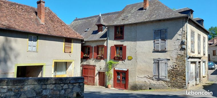 Château 8 pièces 188 m²