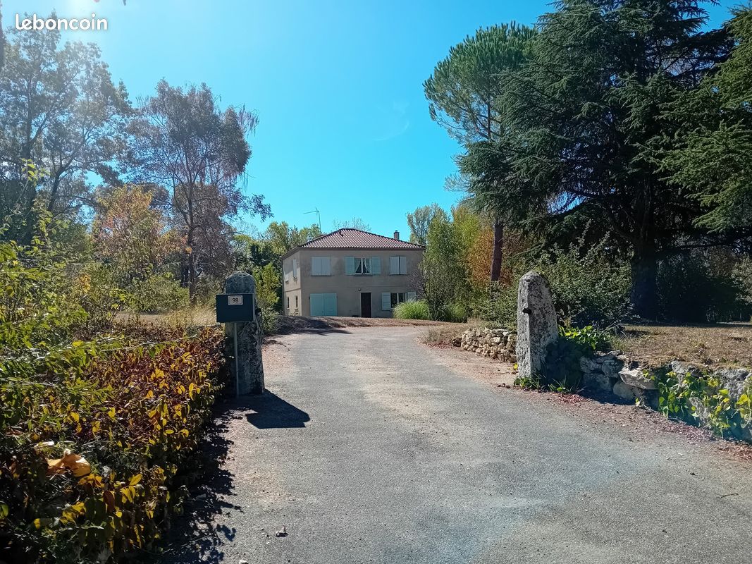 Maison 5 pièces 147 m² · à Jegun · 147 m² · 225 000 €