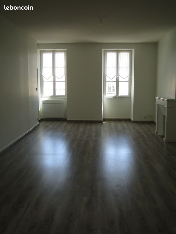 Appartement 3 pièces 71 m² · à La Rochelle · 71 m² · 890 €/mois