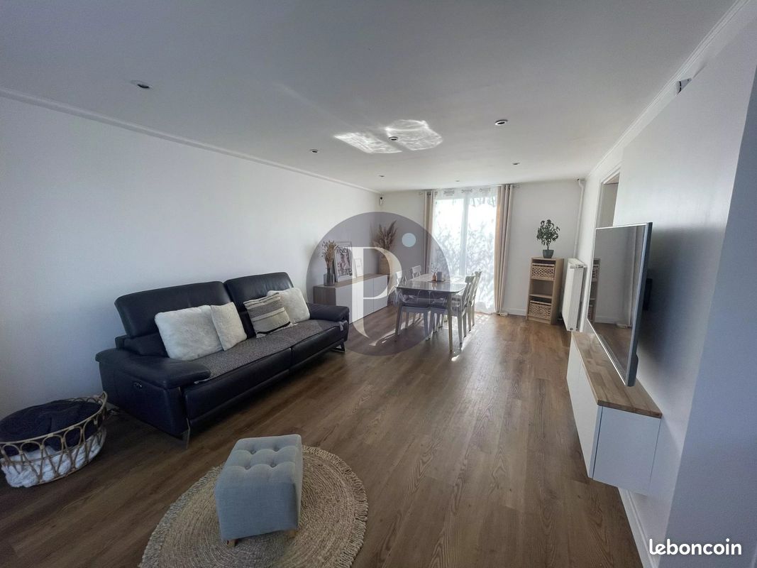 Maison 5 pièces 101 m² · à Lésigny · 101 m² · 349 000 €