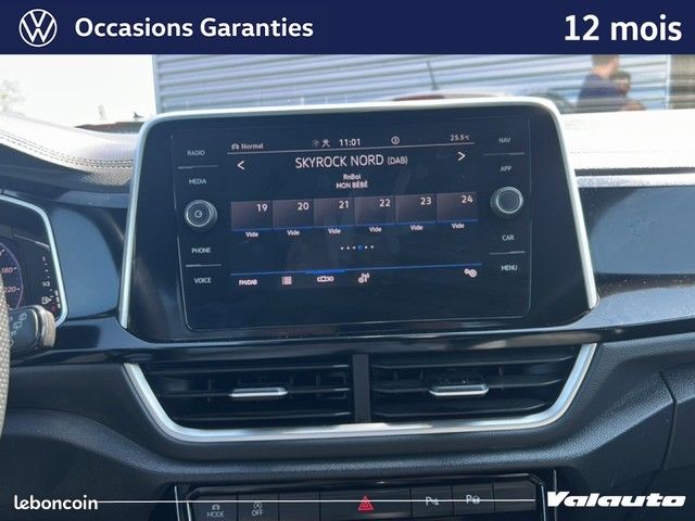 Volkswagen T-Roc R-LINE 1.5 TSI 150CH DSG7 (image 17)