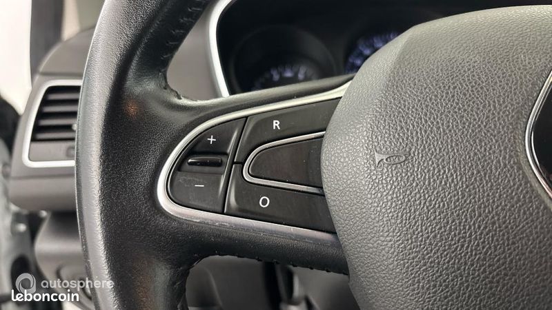 Renault Mégane 1.5 Blue dCi 95ch Life (image 25)