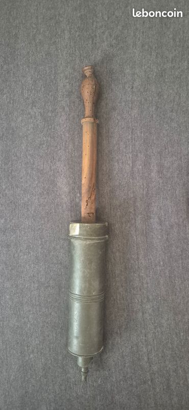 Clystere etain et bois (image 4)