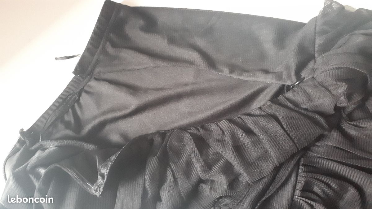 Robe bustier noire drapée Soirée taille 40 (image 7)