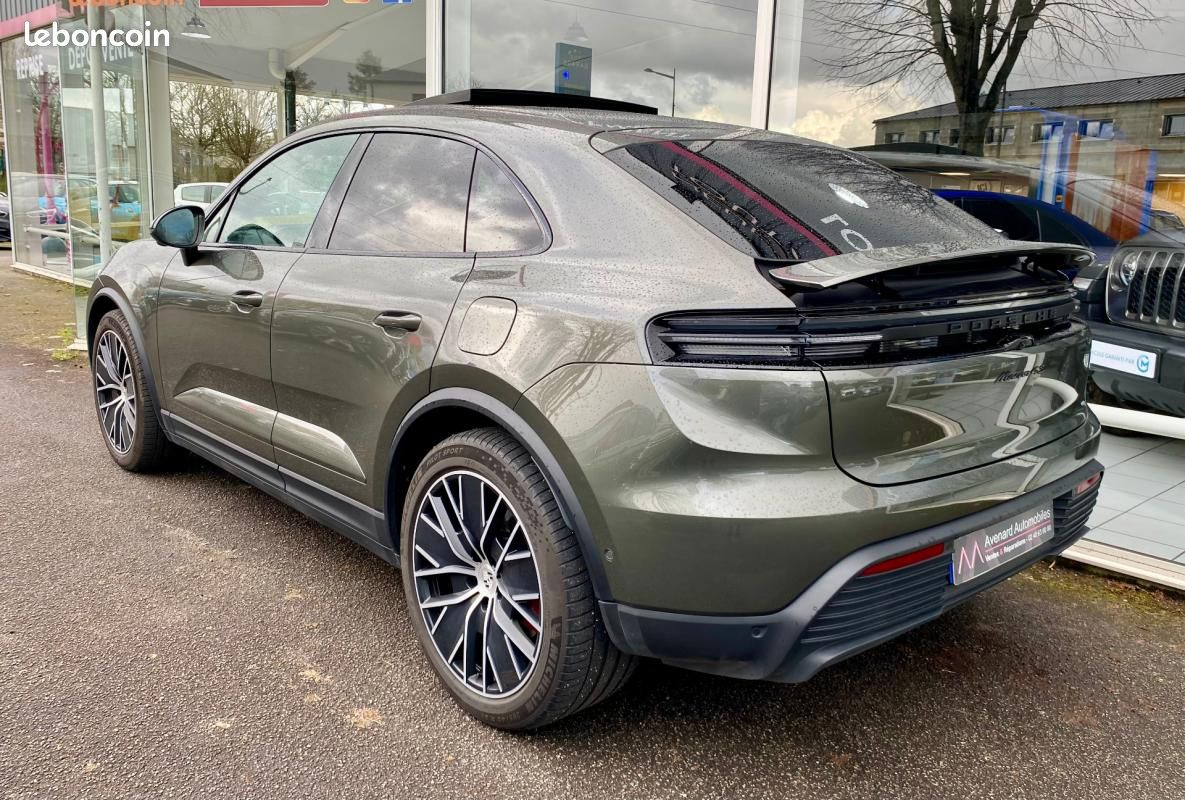 Porsche Macan ELECTRIQUE 4S 516 ch (image 22)