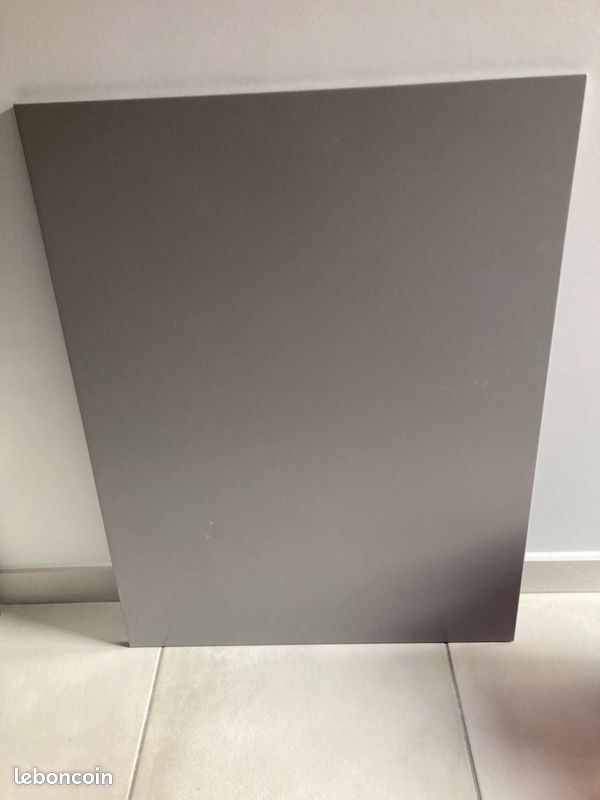 Panneau de finition 62*80 Bodbyn gris (image 1)