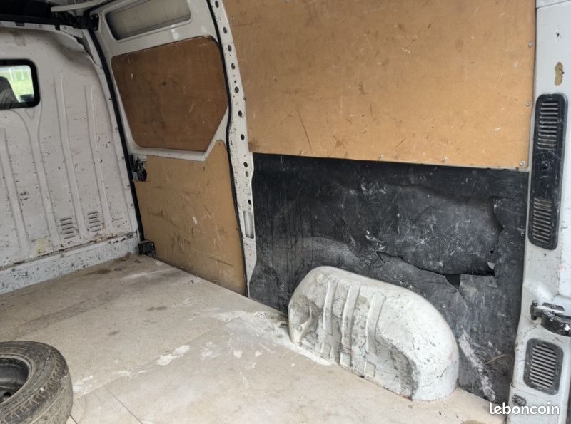 Renault MASTER III FG F3300 L2H2 2.3 DCI 125CH GRAND CONFORT (image 9)