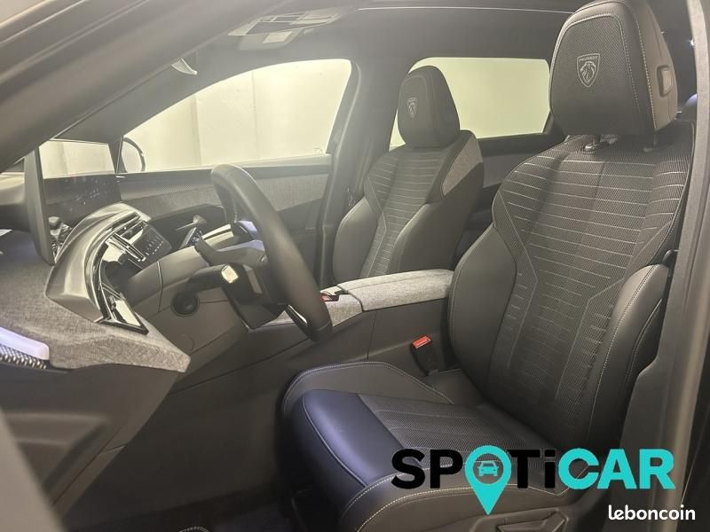 Peugeot 5008 Hybrid 145ch GT e-DCS6 (image 9)