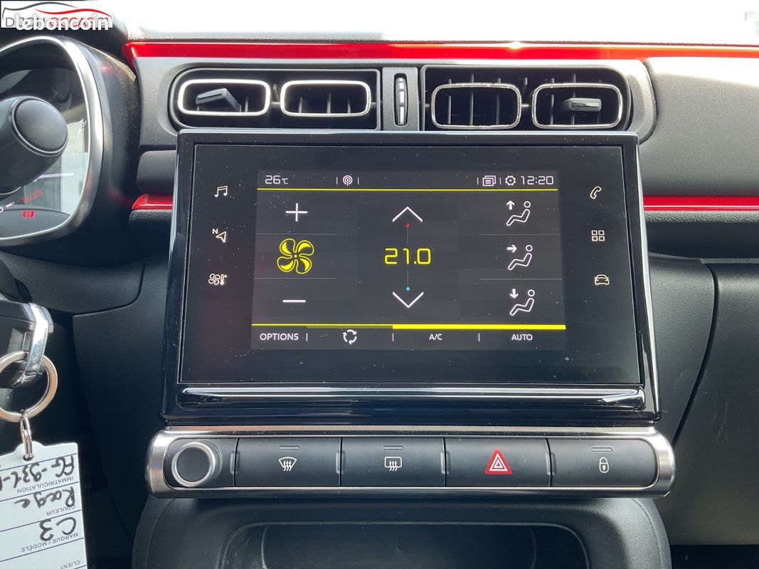 CITROEN C3 C3 BlueHDi 100 SS BVM6 Graphic (image 28)