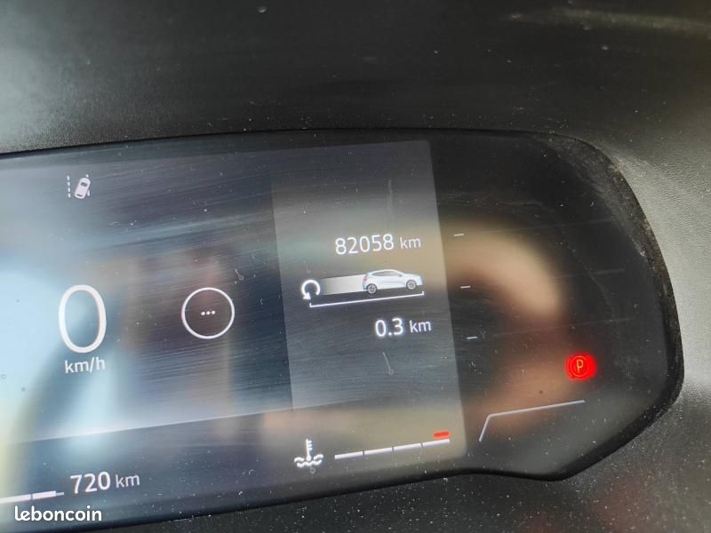 Renault Clio 1.5 Blue dCi 100ch Evolution (image 22)