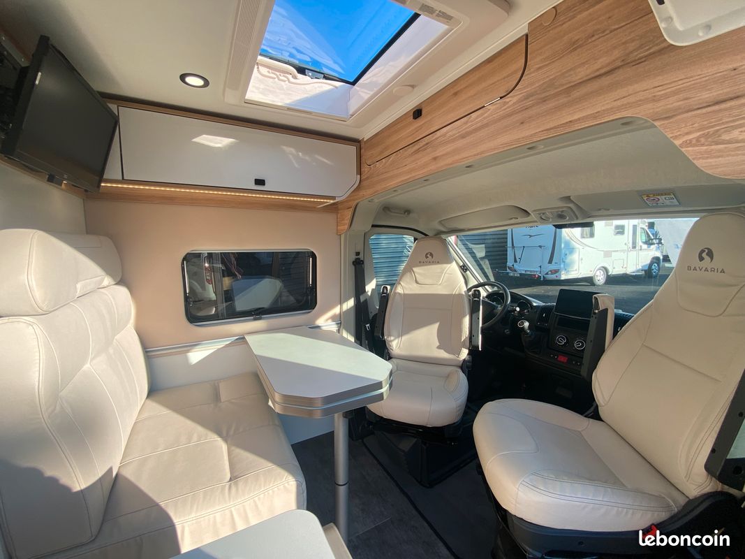 Fourgon BAVARIA K 600g X Edition Fit - Citroen Jumper 2.2L 140 CV - Lit Transversal - Ouvert tout le mois d'aout avec des tarifs estivaux (image 8)