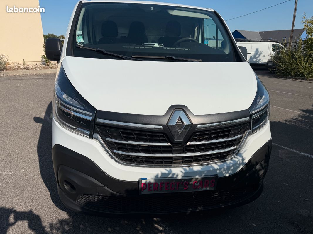 Renault trafic l1h1 dci 120 cv grand confort 12900 ttc 10750 ht (image 7)