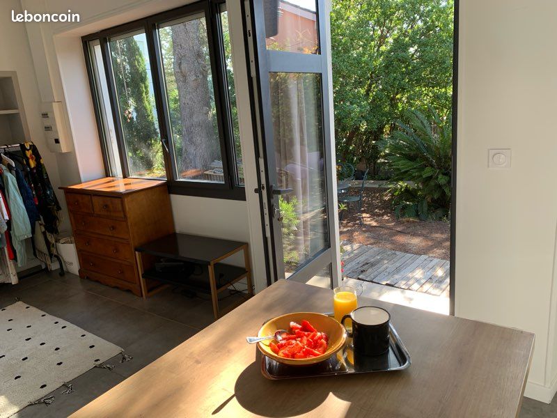 Appartement 1 pièce 30 m² · à Nîmes · 30 m² · 640 €