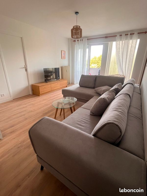 Appartement 5 pièces 95 m² · à Amiens · 95 m² · 1 600 €