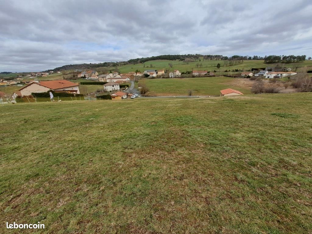 Terrain 3931 m² · à Saint-Georges · 3 931 m² · 39 697 €