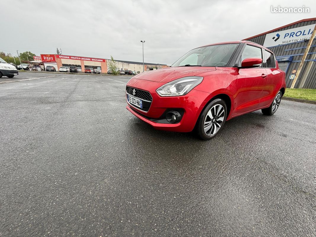 Suzuki swift iv 1.0 boosterjet 111 hybrid shvs s/s (image 1)
