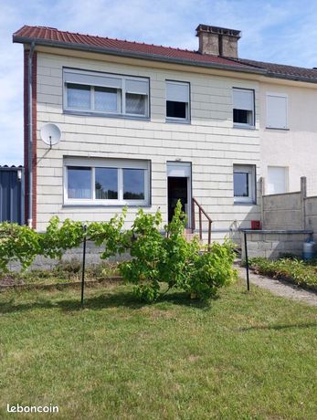 Maison 100 m² Boué