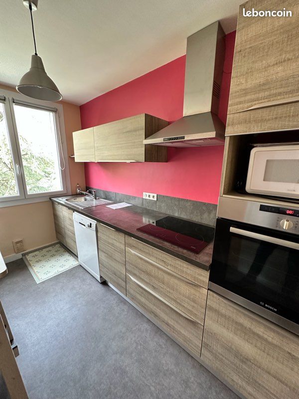 Appartement 3 pièces 55 m² · à Saint-Étienne · 55 m² · 590 €