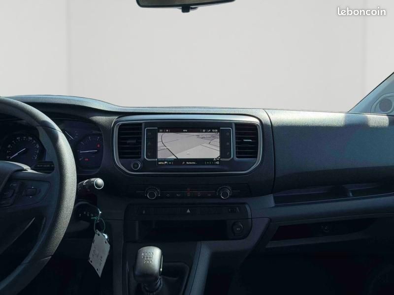 Toyota PROACE Combi Long 1.5 120 D-4D Dynamic RC21 (image 12)