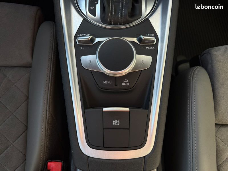 Audi TTS 2.0 TFSI 310 QUATTRO S TRONIC 6 (image 19)