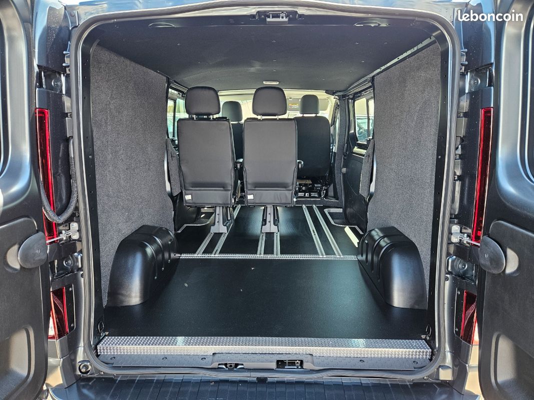 Renault trafic aménagement sur mesure, 5 places modulables (aucune taxe) (image 3)
