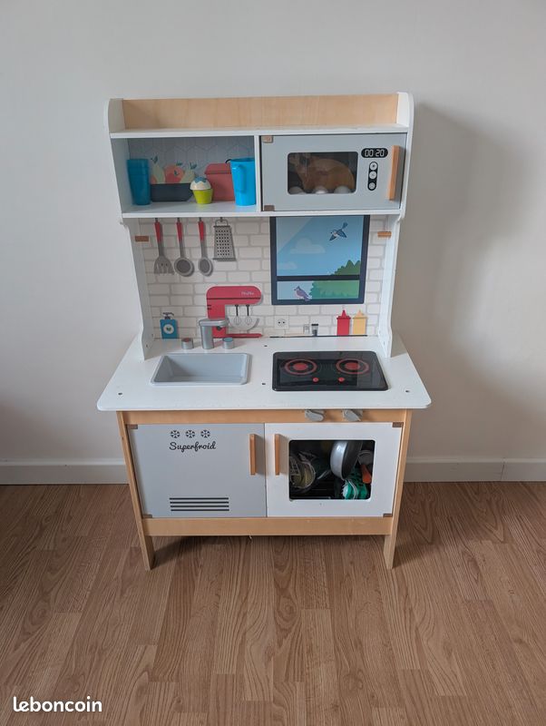 Cuisine et accessoires (image 1)