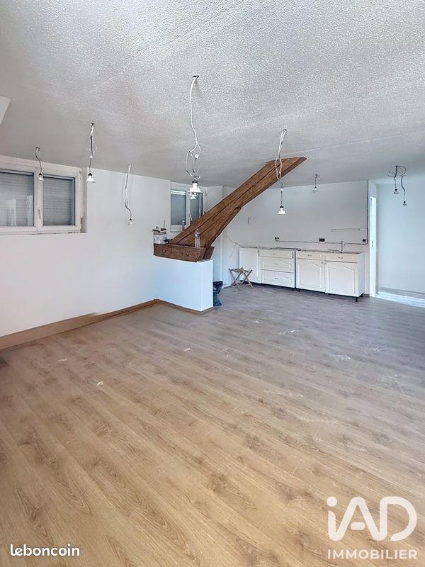 Appartement 3 pièces 73 m² · à Valserhône · 73 m² · 150 000 €