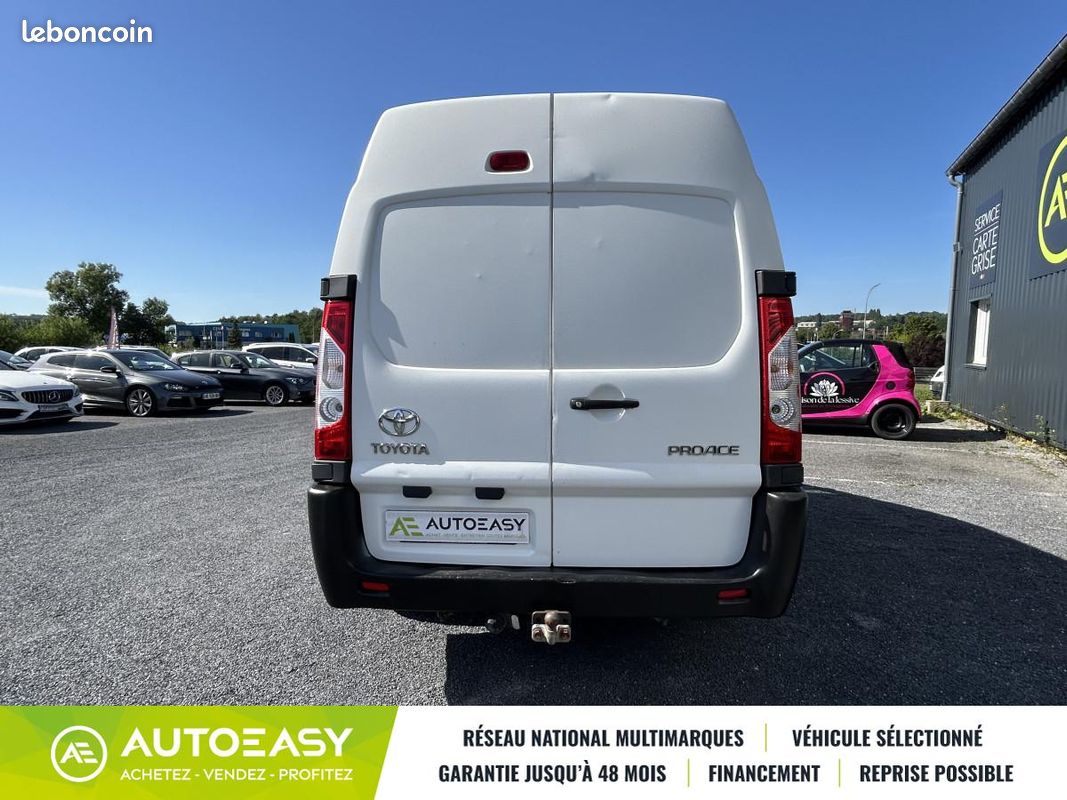 Toyota PROACE 2.0 D-4D 128 CH BVM6 L2H2 CLIM FOURGON OU VAN AMÉNAGÉ (image 4)