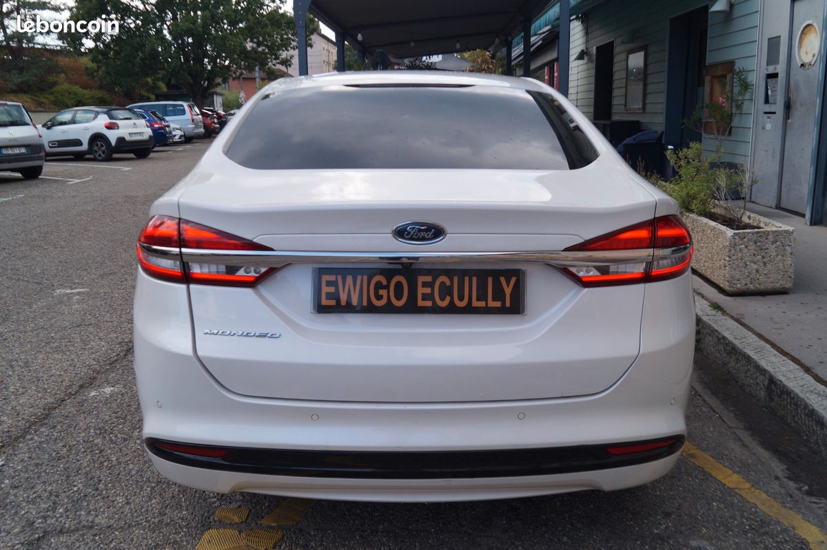 FORD MONDEO 2.0L 187ch HYBRID/ ETHANOL TITANIUM BUSINESS BVA+ GARANTIE 6 MOIS (image 8)