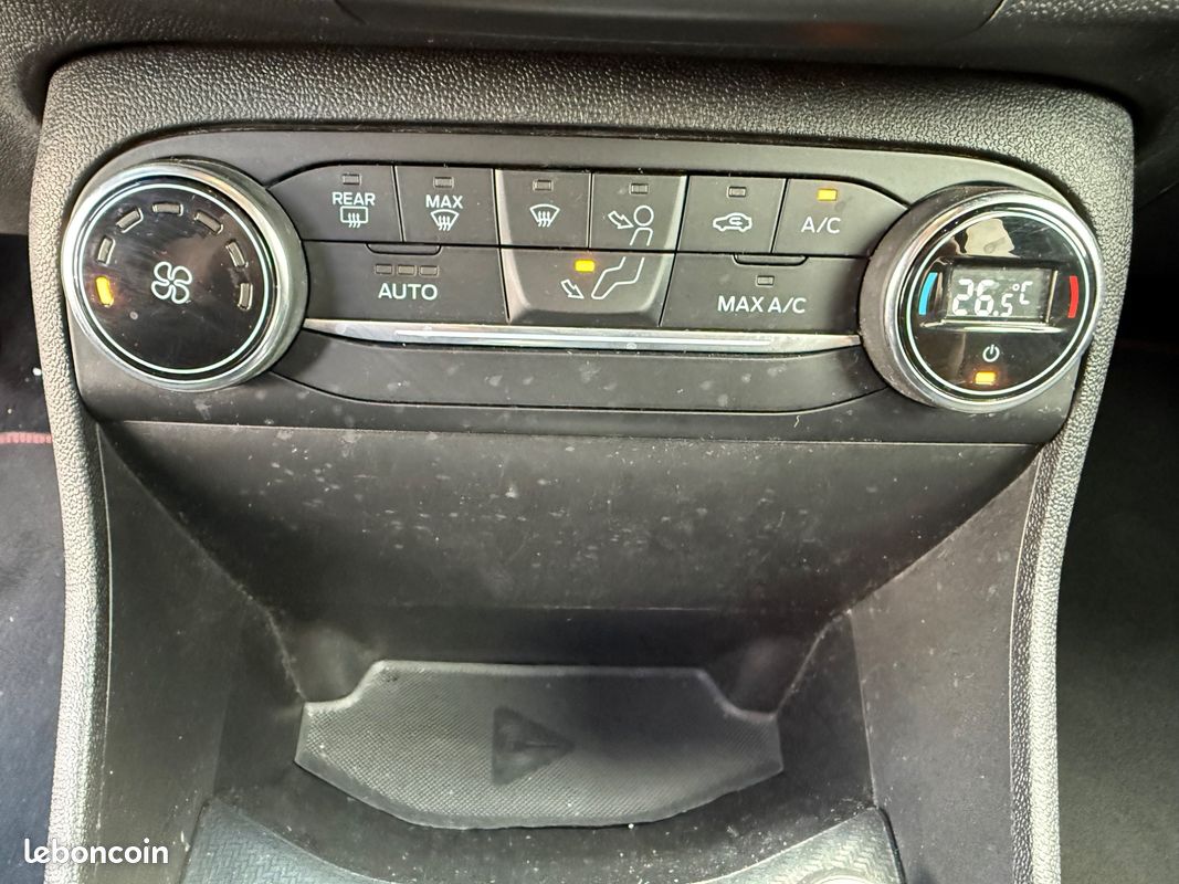 Ford fiesta 1.5 tdci st-line 85ch / camera recul / carplay (image 14)
