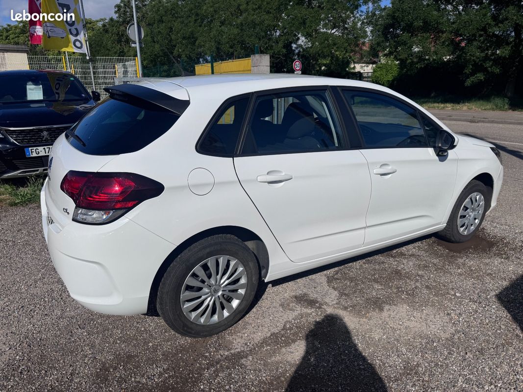 Citroën C4 1.6 BlueHDi 99 cv Feel (image 7)