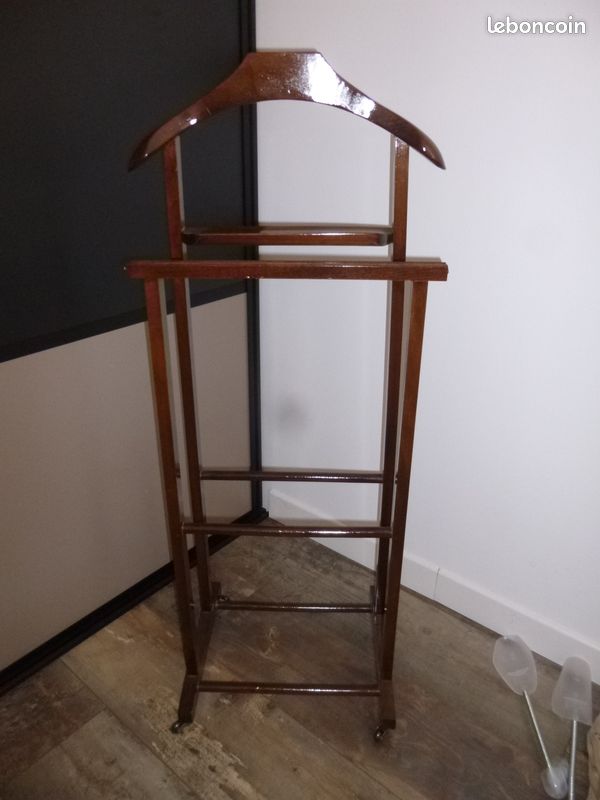 VALET de CHAMBRE en BOIS à ROULETTES pour POSER les VETEMENTS (image 4)